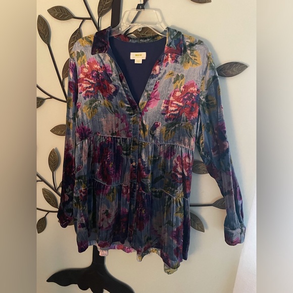 Anthropologie Maeve Velvet Blue Floral Button Down Shirt - Picture 8 of 8